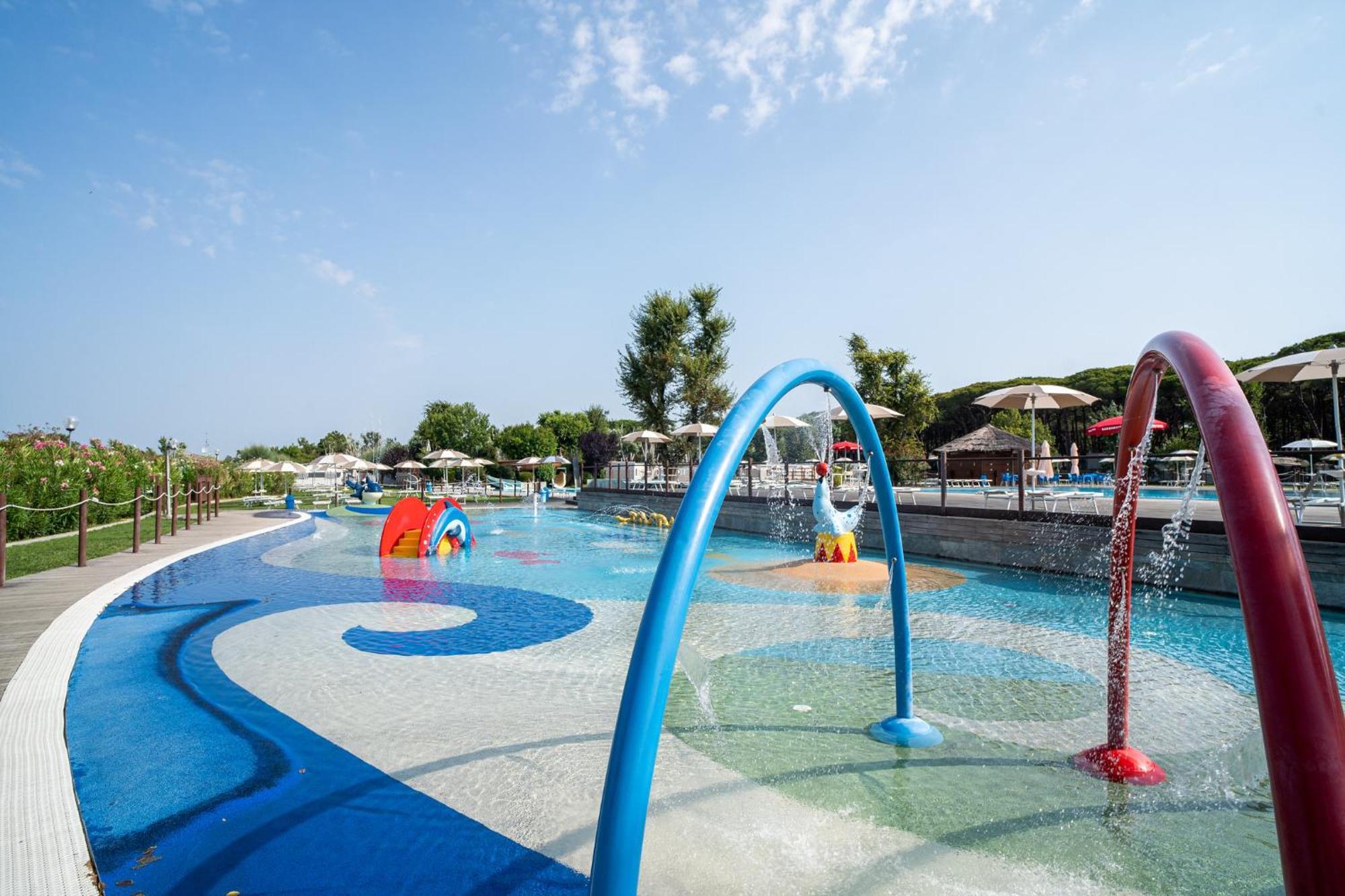 Club Del Sole Spina Family Collection Hotel Lido di Spina Exterior photo
